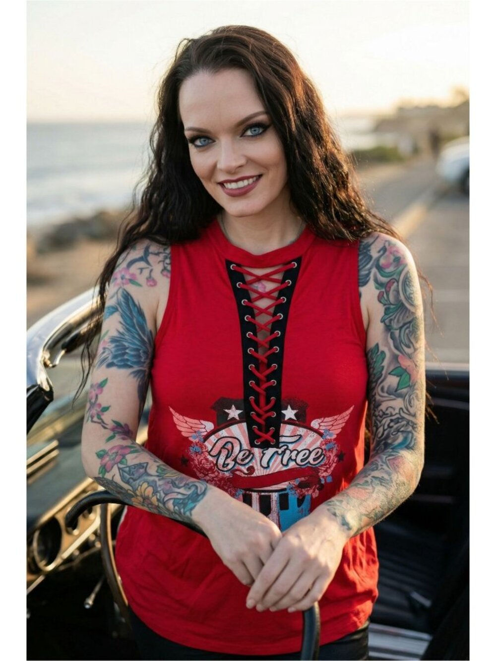 No Boundaries ✦ Red Lace‑Up Graphic Tank ✦ Be Free Sleeveless Top Size L